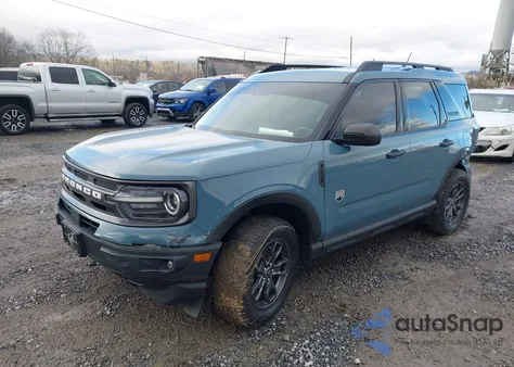 2021 Ford Bronco Sport Big Bend z USA, uszkodzony, nr VIN 3FMCR9B68MRB37522